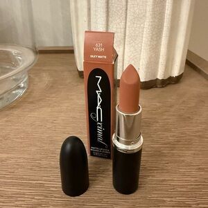 MAC Cosmetics Yash Matte Lipstick - Silky Finish